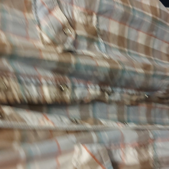 Snap button  up .  Guess jeans top xxl - Picture 3 of 5